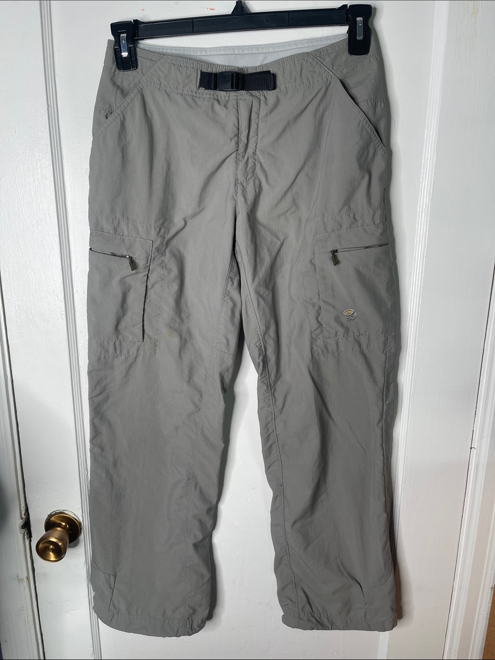 Mountain Hardwear 6 Short Pants Gray Belt Ankle Cinch Hiking Outdoor Cargo